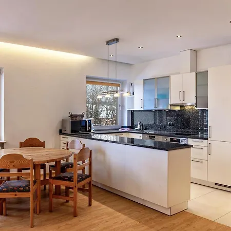 Haus Excelsior 14 Апартаменти Зефельд-ін-Тіроль